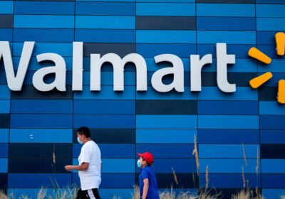Walmart is planning to recruit 20,000 supply chain laborers